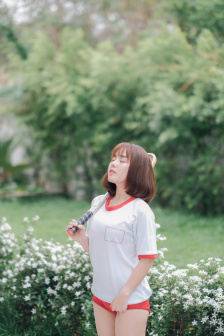 粗大的内捧猛烈进出在线视频